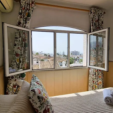 아파트 Verano Azul With Sea View 네르하